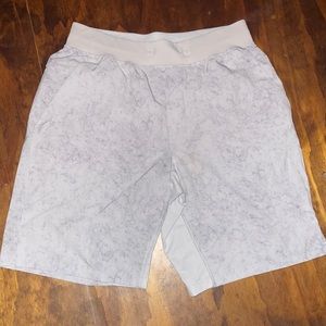 Mens marble medium lululemon shorts